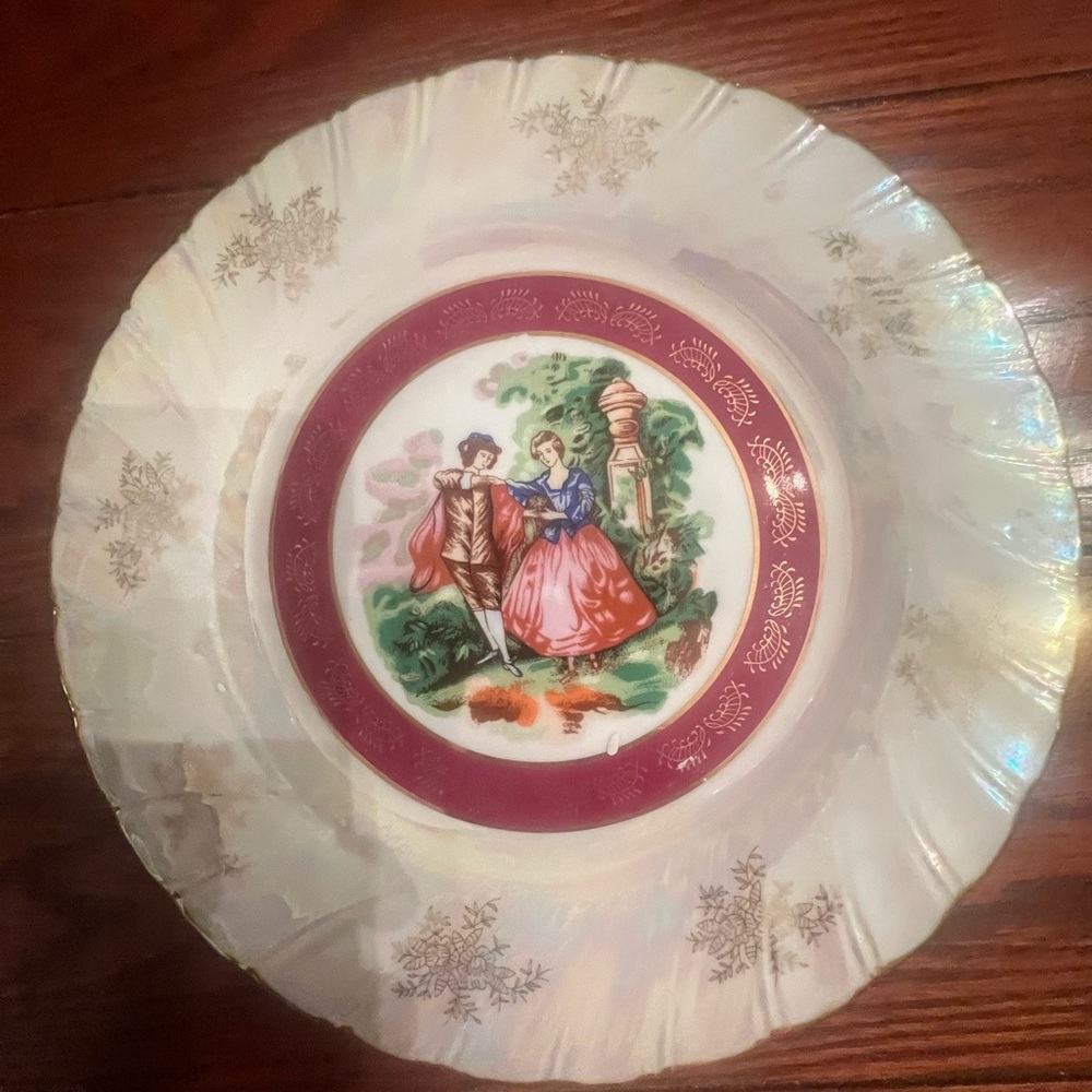 Elegant Decorative Plate with Romantic Scene without stand